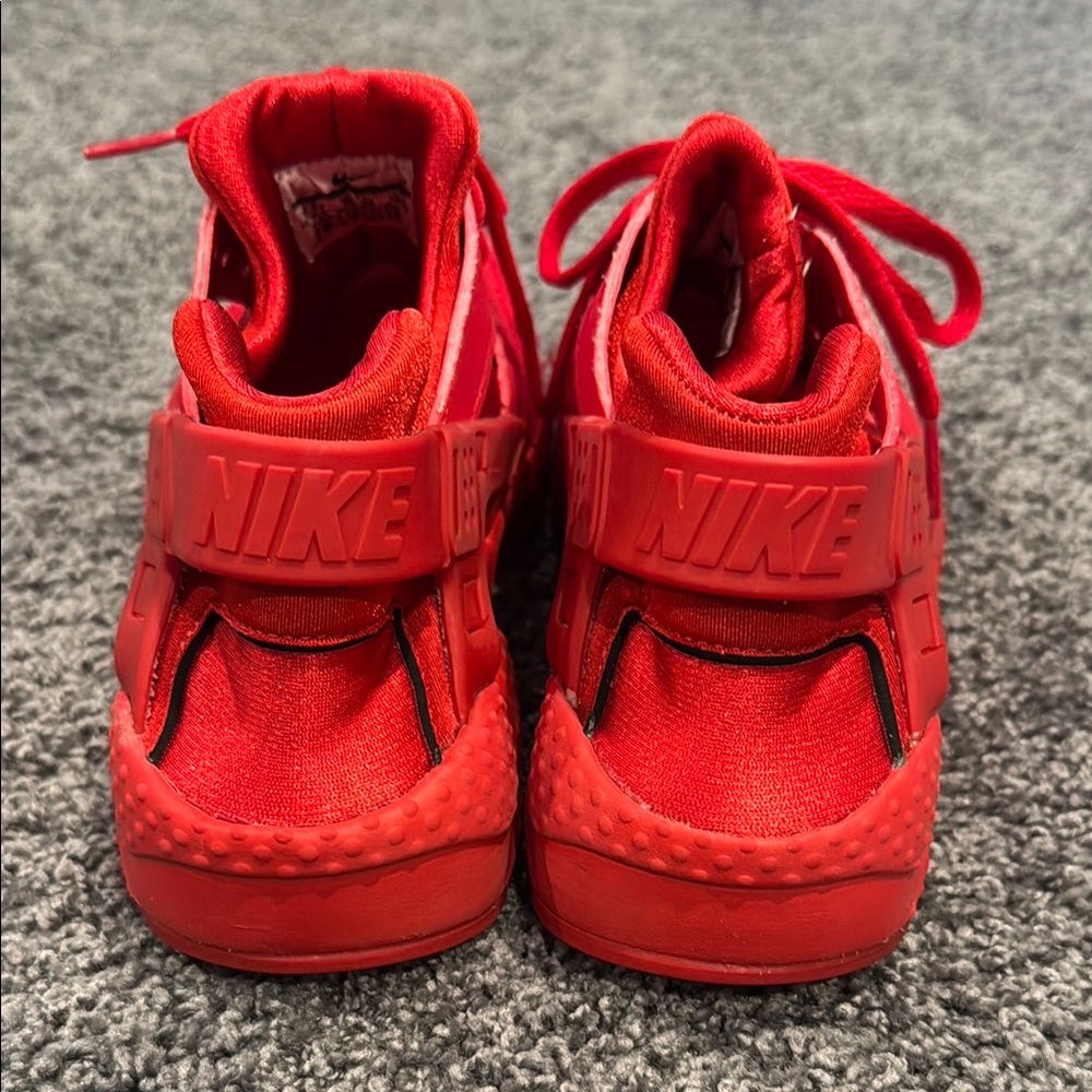 Nike Air Huarache Run (GS) Triple Red 654275 600 Size Youth sz 6.5Y/Womans 8•EUC - Picture 5 of 8